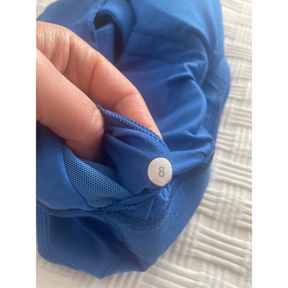 Lululemon Beat the Heat Bra Pipe Dream Blue 8 Athletisure Gym Workout Exercise 8 - Picture 6 of 11